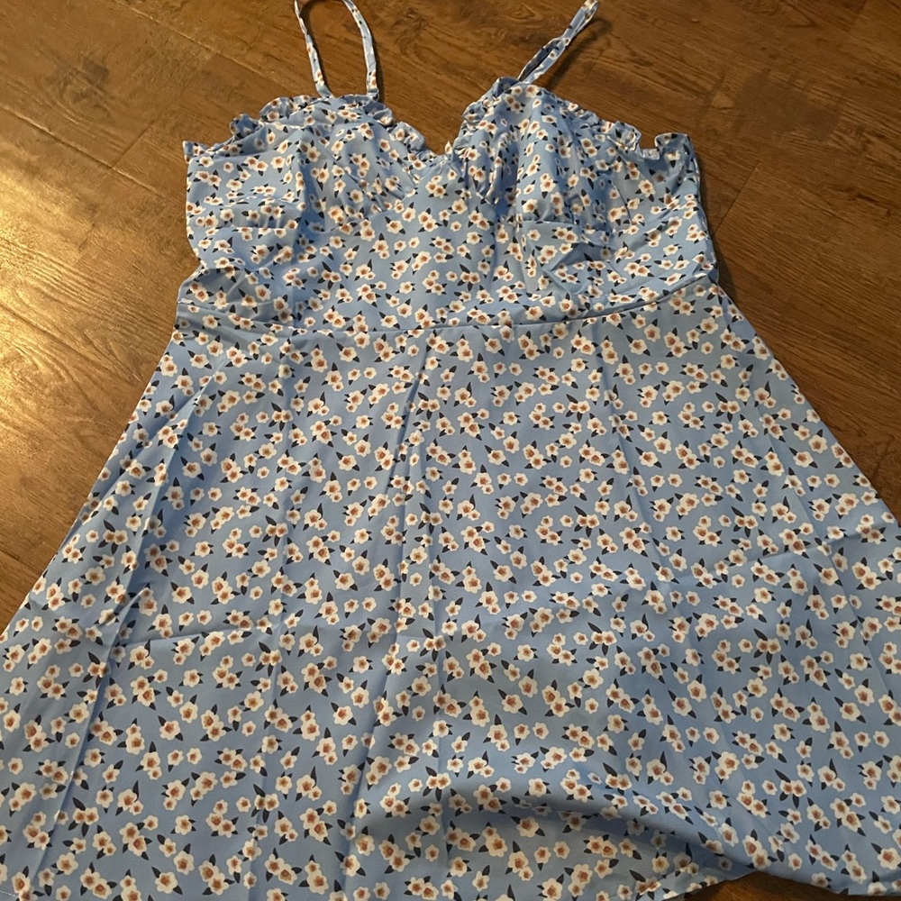 Blue floral dress 2X new - Picture 4 of 4